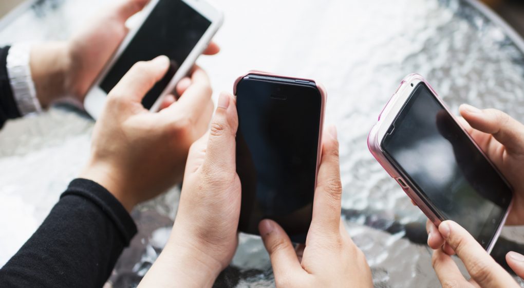 o-TLPHONE-PORTABLE-facebook